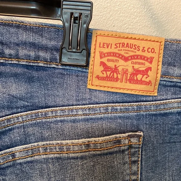 NWT womens 16 skinny wedgie jeans - Picture 5 of 9